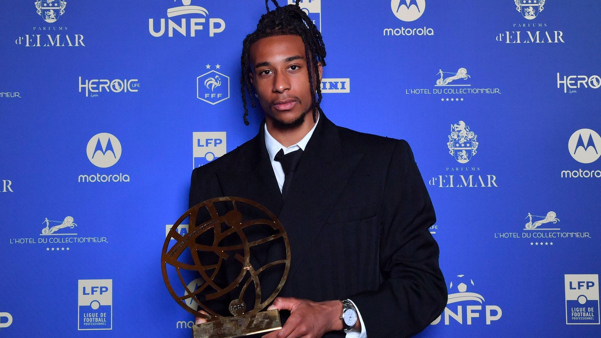 Michael Olise, premiado por delante de Kylian Mbappé por la UNFP