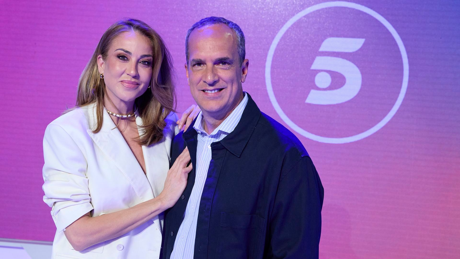 RP Programación verano Telecinco-Beatriz Archidona-Santi Acosta (1)