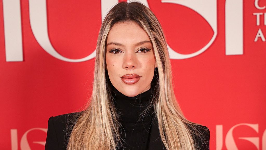 Alejandra Rubio y Carlo Costanzia desvelan el sexo del bebé que esperan: su íntimo gender reveal