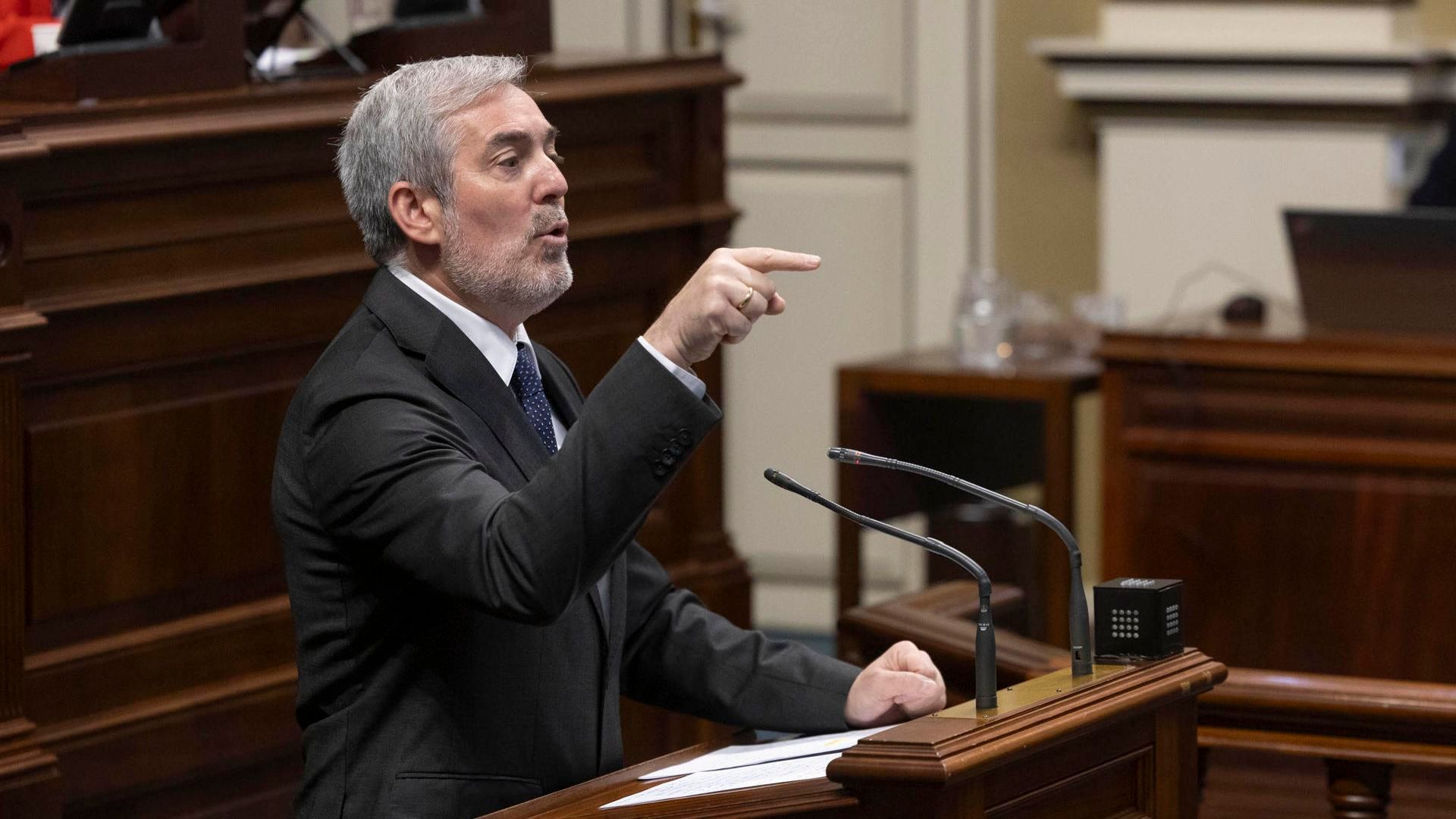 Fernando Clavijo mantiene su pulso con el Gobierno: "No vamos a aceptar que vengan desde Madrid a poner en riesgo a los canarios"