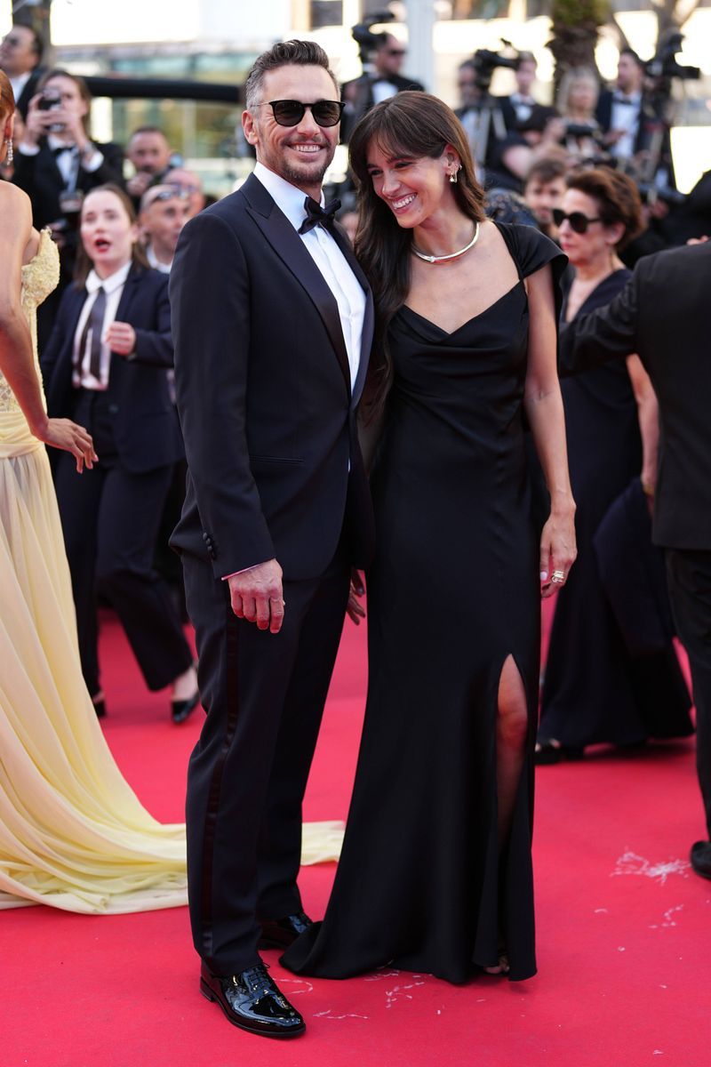James Franco y Izabel Pakzad