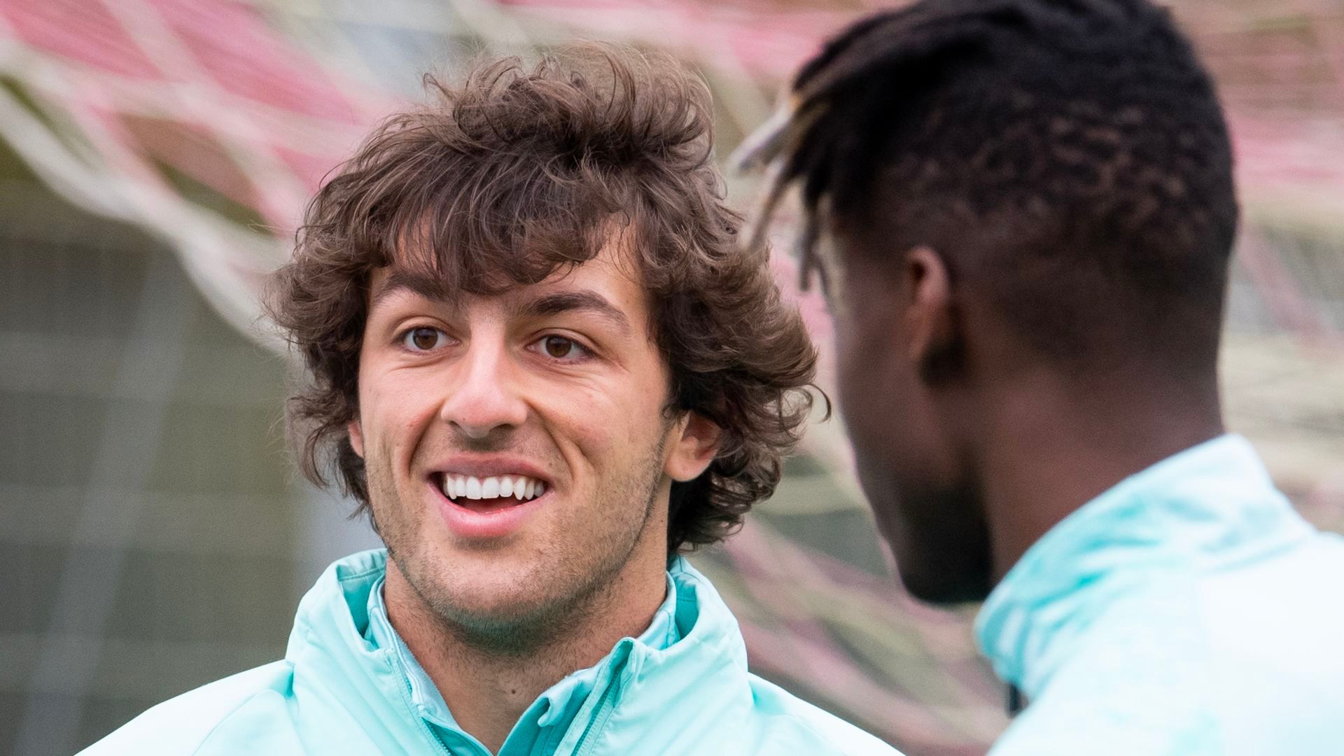 La sonrisa de Unai Gómez en un entrenamiento en Lezama