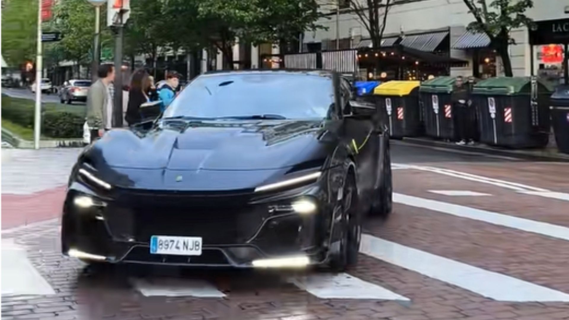 Laporte con su Ferrari Pugnatur