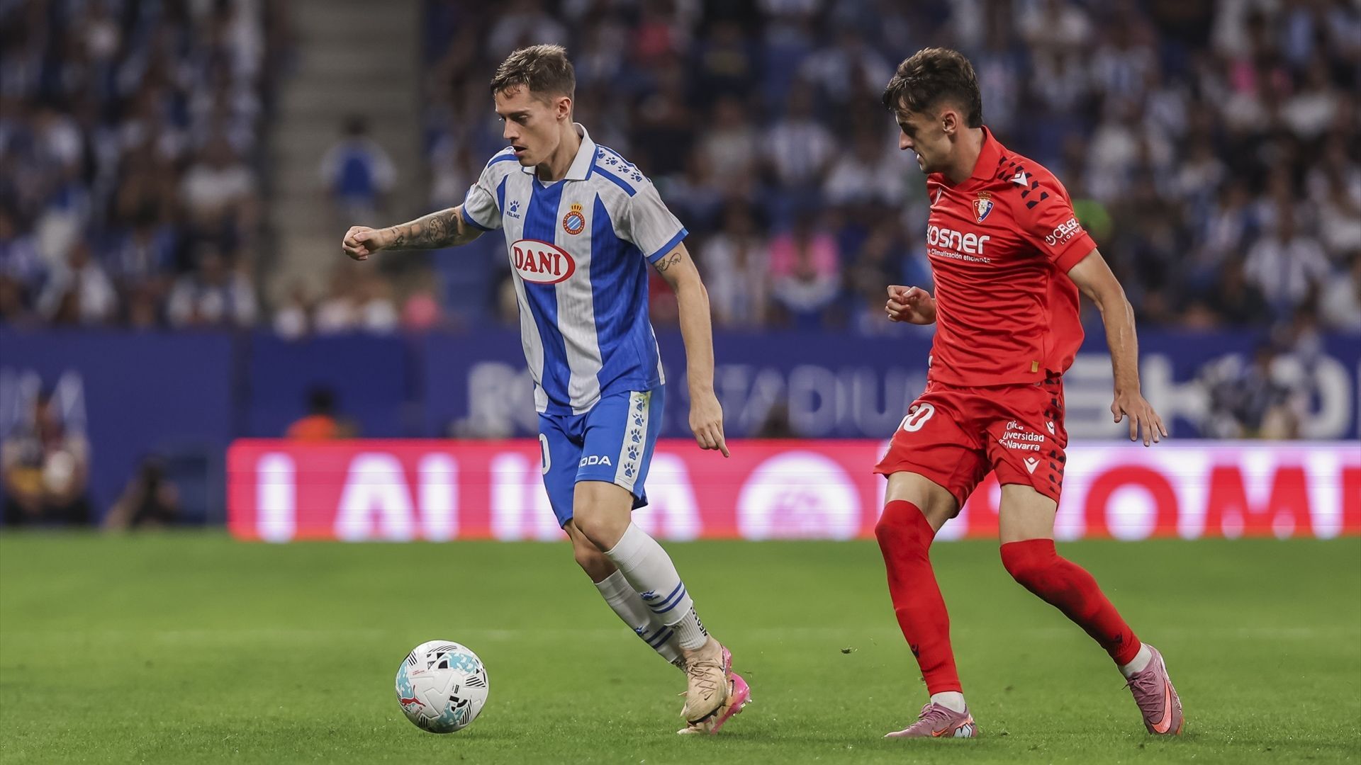 Pol Lozano y Aimar Oroz en el Espanyol - Osasuna de la primera vuelta