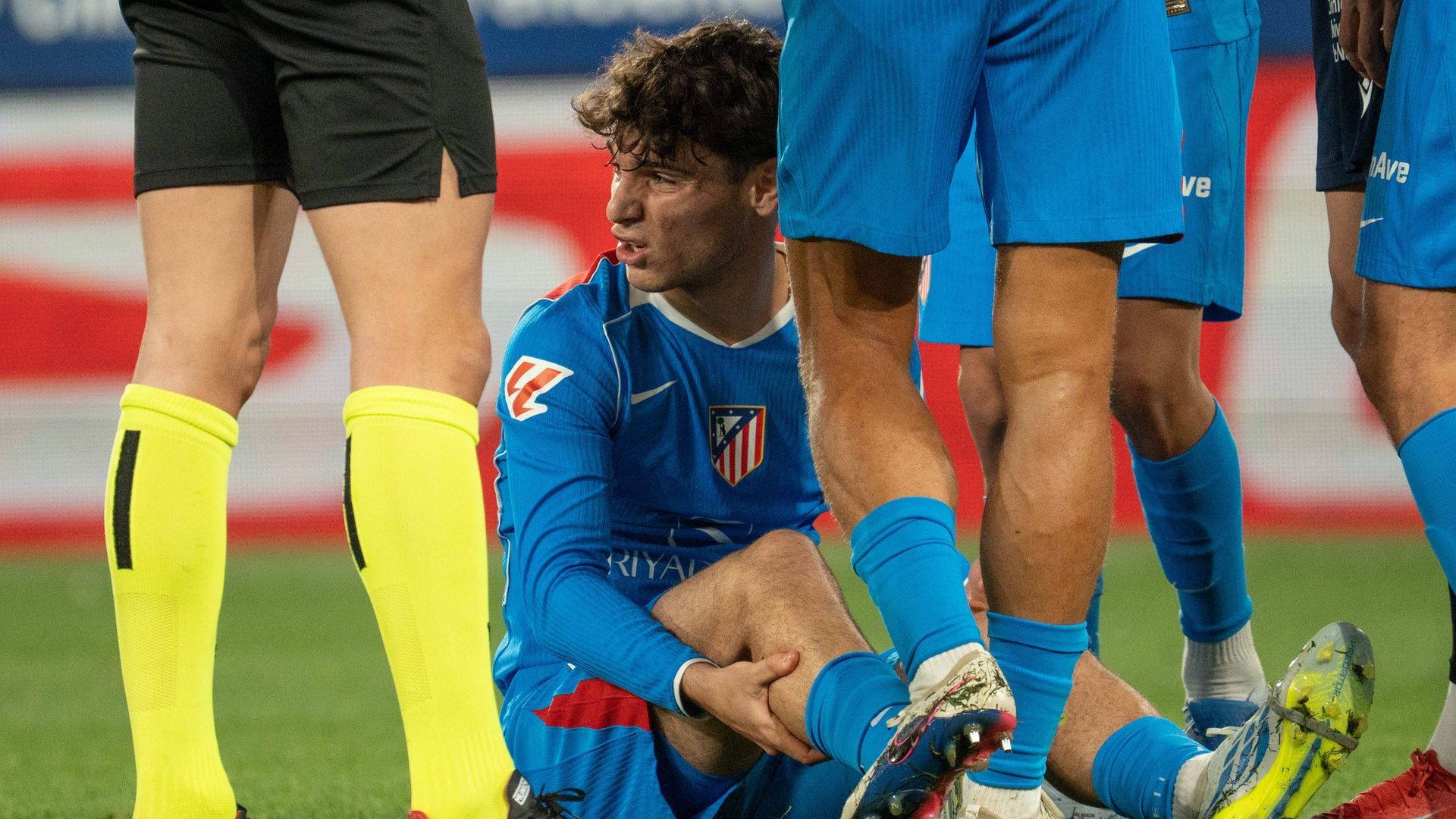 Rodrigo Mendoza, lesionado en El Sadar
