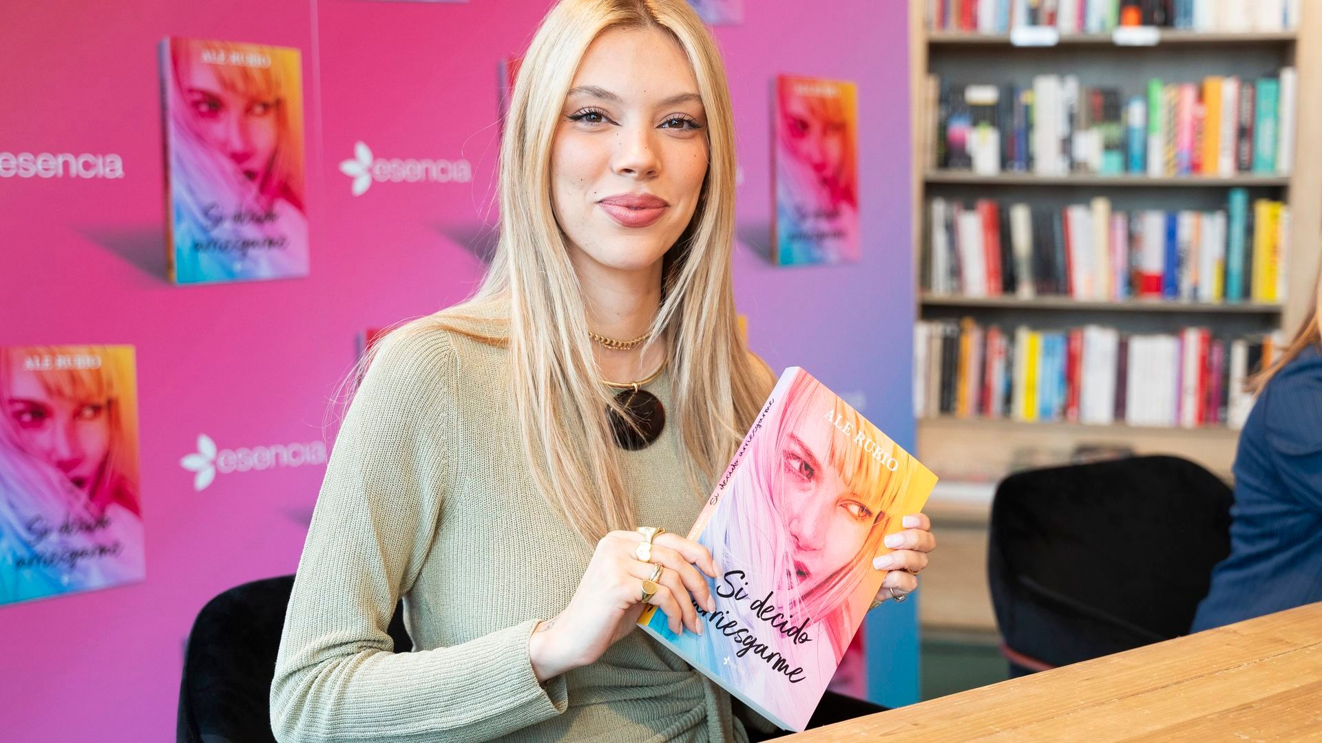 Alejandra Rubio, durante la presentación de su primer libro, 'Si decido arriesgarme', en Madrid