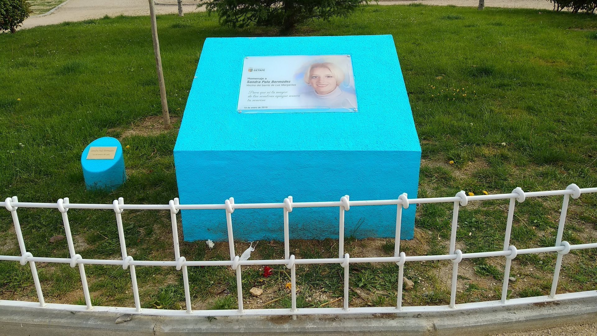 Placa en homenaje a Sandra Palo en Getafe