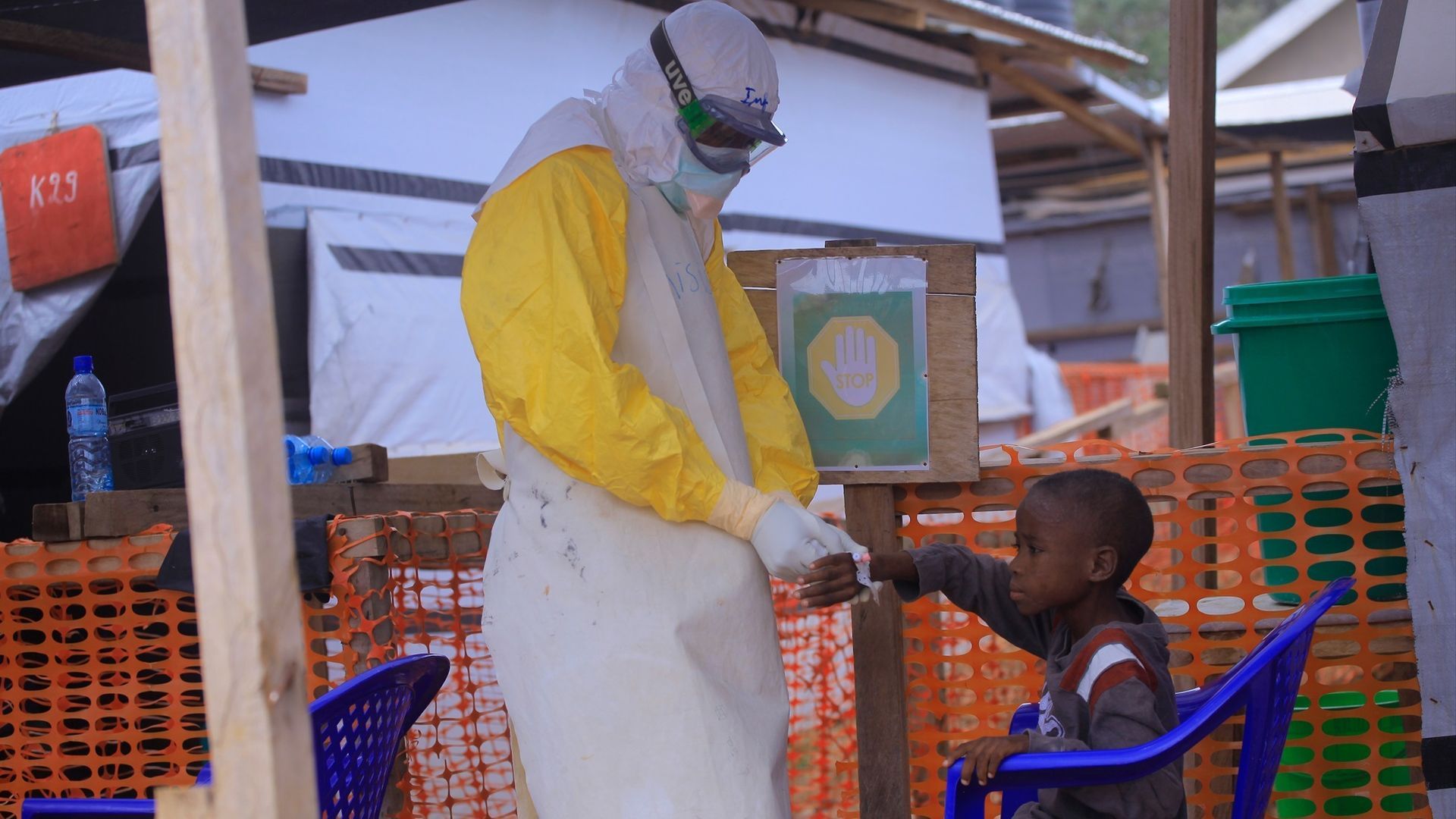 Declarado un nuevo brote de ébola en el Congo: 265 casos y 65 muertes sospechosas Declarado un nuevo brote de ébola en el Congo: 265 casos y 65 muertes sospechosas