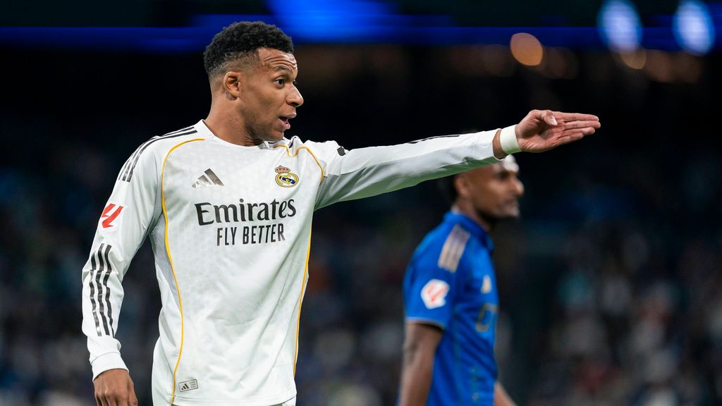Mbappé da la cara y responde a todo: sus vacaciones, pitos, Xabi Alonso, "cuarto delantero" e indirectas a Arbeloa