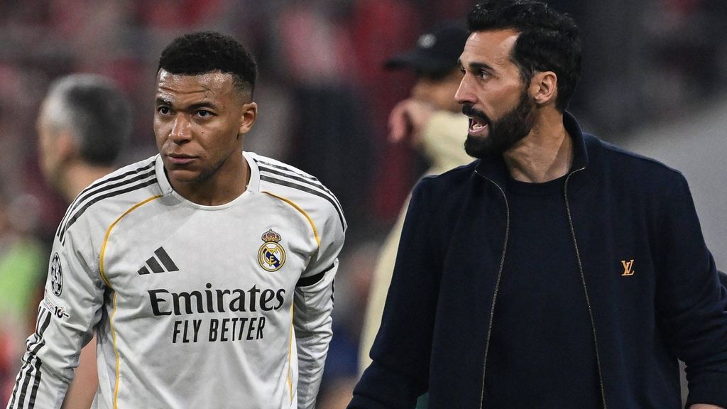 Álvaro Arbeloa resta importancia a su discusión con Kylian Mbappé pero deja un dardo