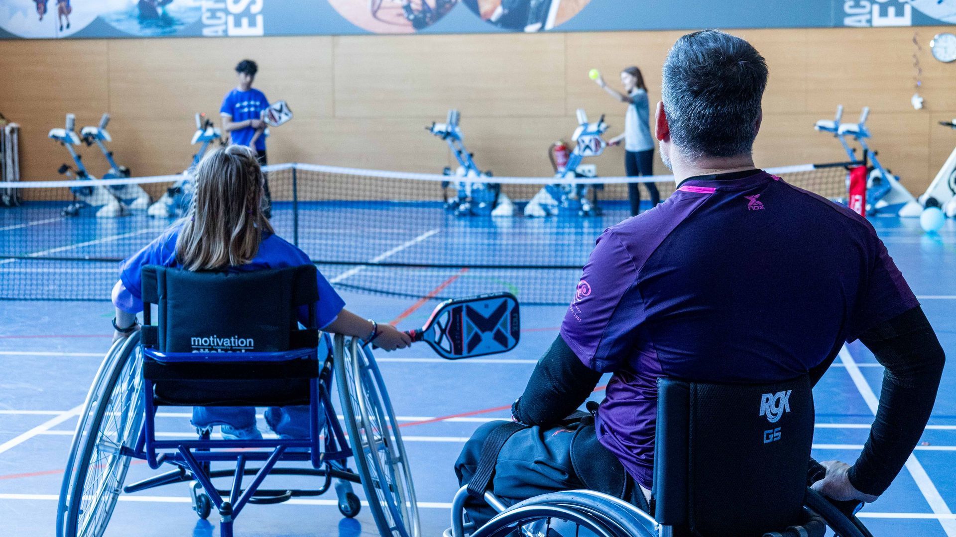 El pickleball es un deporte de pala que nació en Estados Unidos El pickleball es un deporte de pala que nació en Estados Unidos