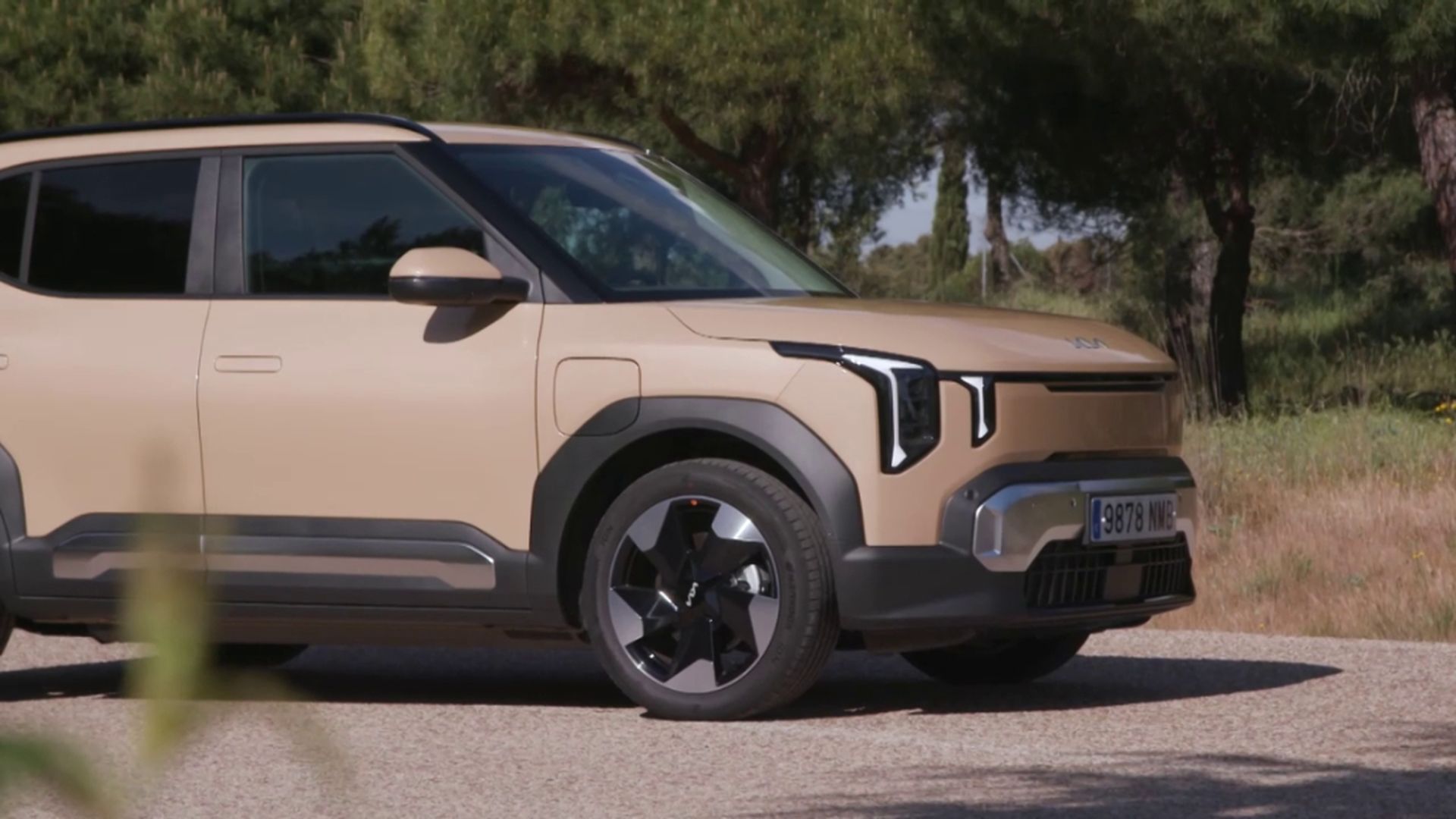 Gonzalo Serrano pone a prueba el Kia EV2