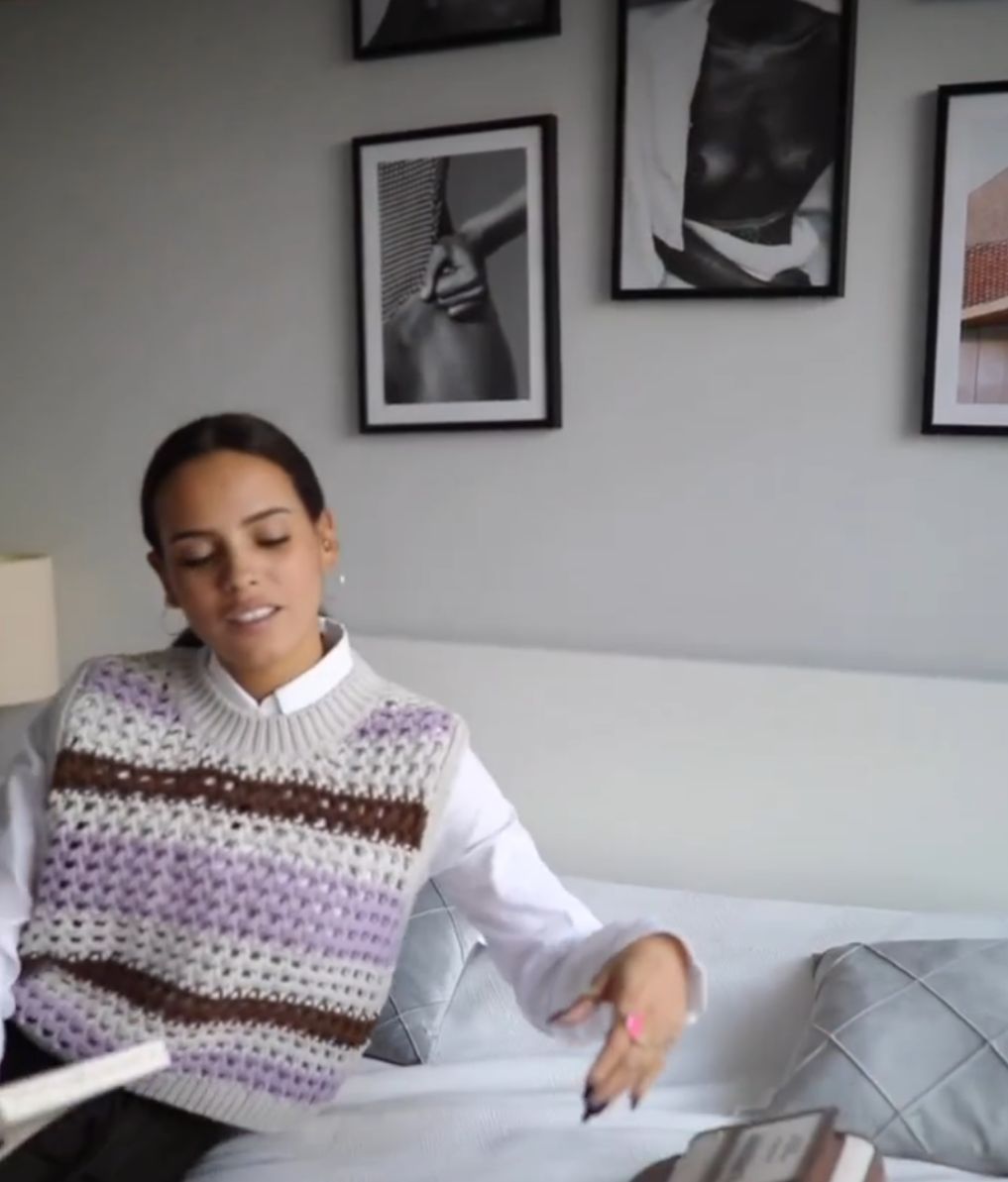 Un dormitorio con mucha personalidad