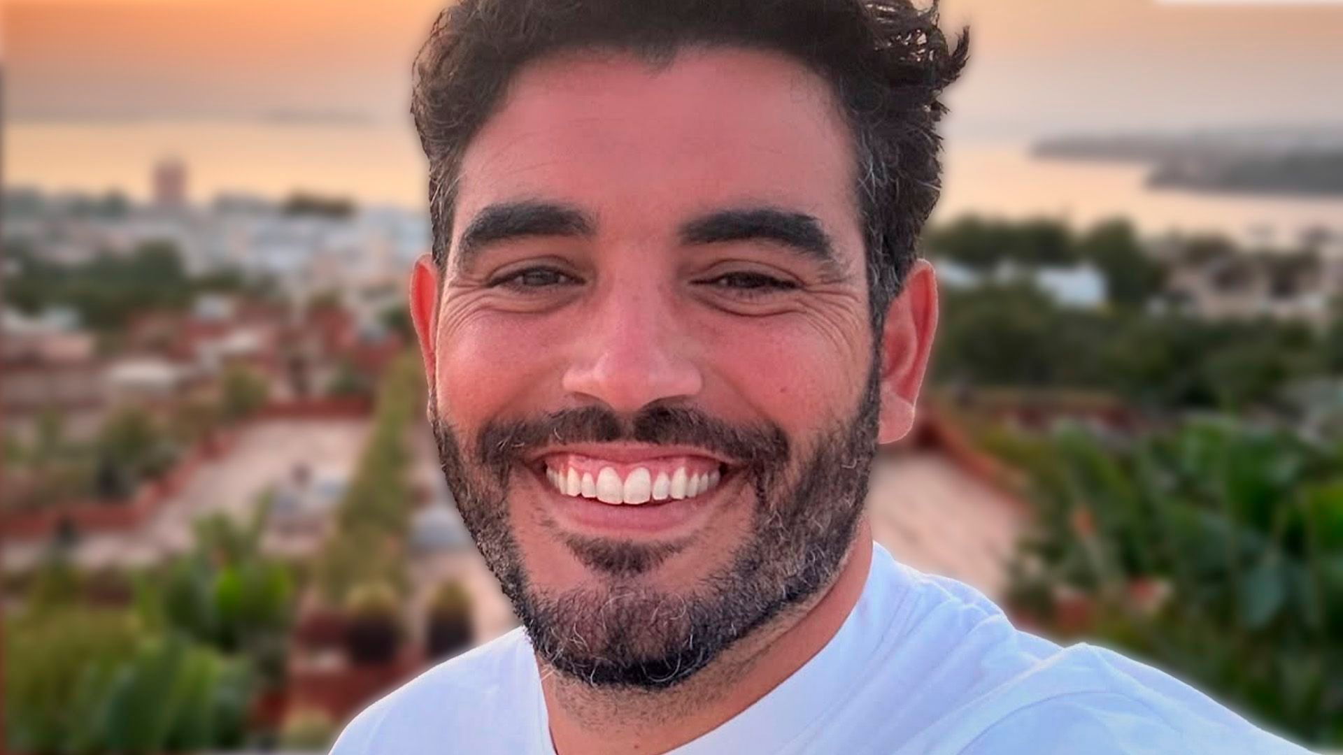 Adrián Blanch, de ‘La isla de las tentaciones’, anuncia que se casa Adrián Blanch, de ‘La isla de las tentaciones’, anuncia que se casa