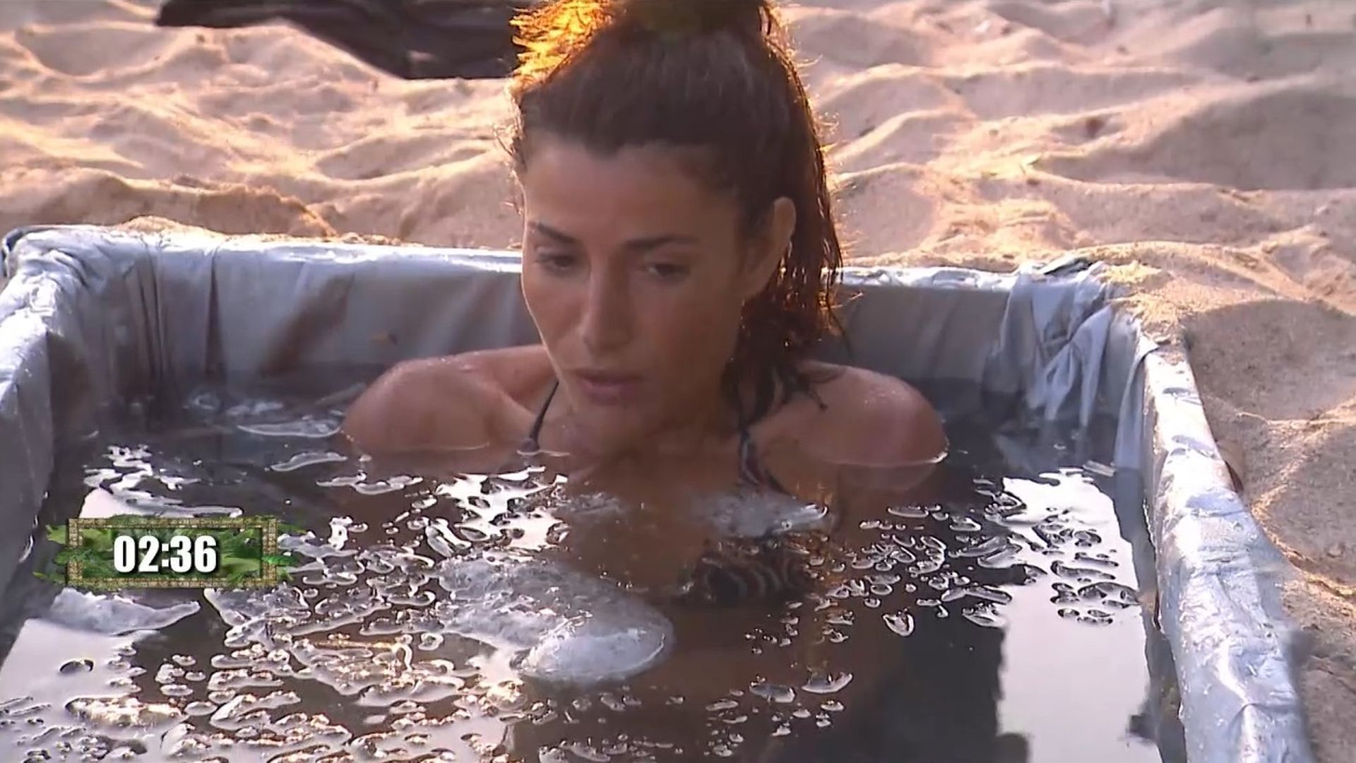 Alba Paul y Aratz Lakuntza afrontan los retos más extremos de la Mesa de las Tentaciones: desde una piscina de hielo hasta atarse a una enorme bola