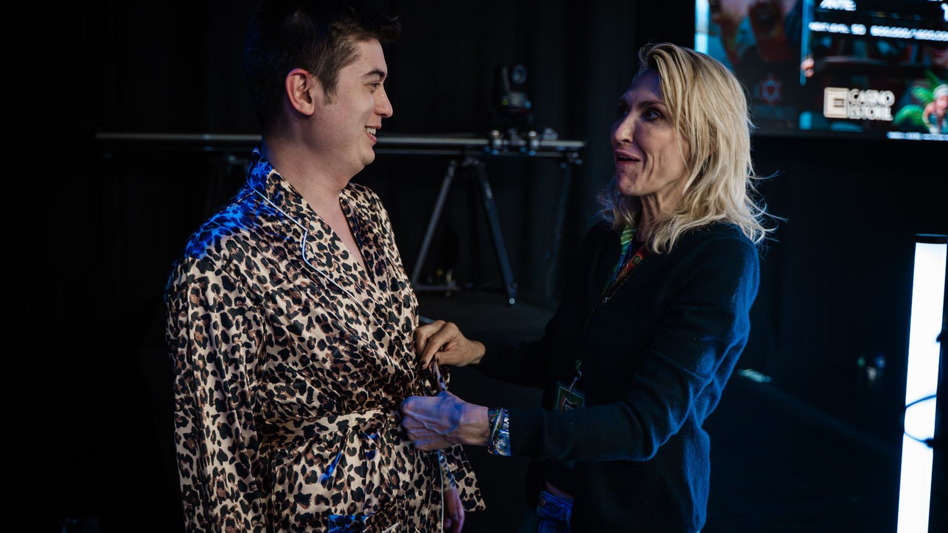 Hugues Mazerolle, campeón del Estoril Poker Fest, con la fotógrafa oficial, Caroline Darcourt
