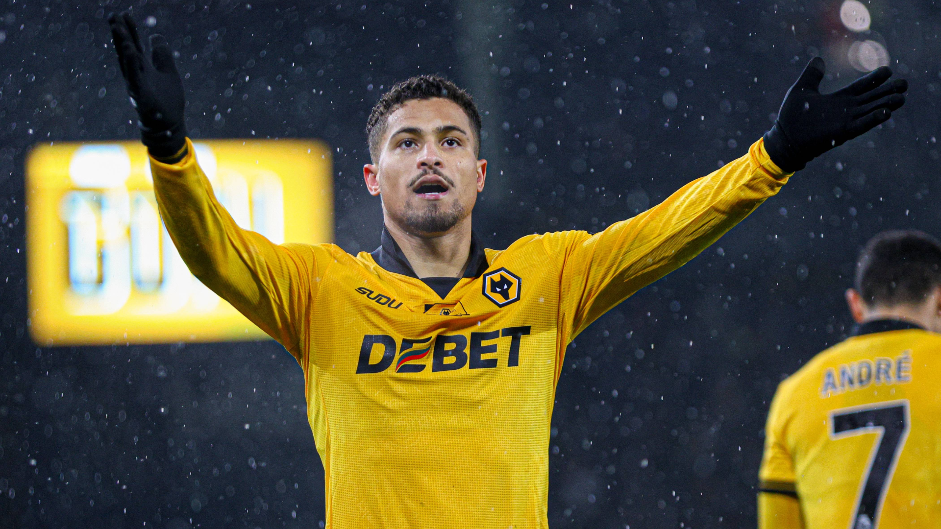 Joao Gomes celebra un gol con el Wolverhampton Joao Gomes celebra un gol con el Wolverhampton