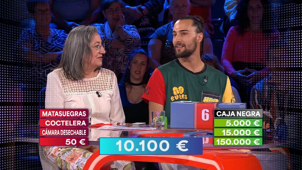 Miguel, de Madrid, interpreta la última oferta de la banquera: “Debo tener algo bueno en esta caja”