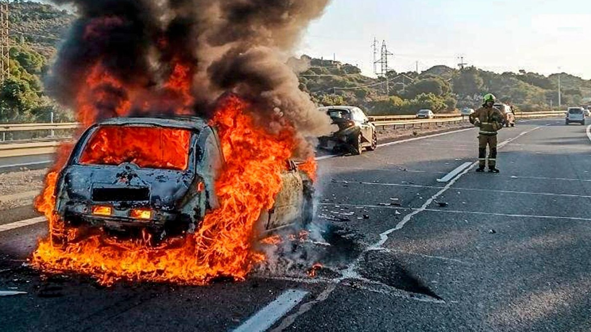 Nueve heridos en un accidente de cuatro vehículos en la AP-7 a su paso por La Vila Joiosa, Alicante Nueve heridos en un accidente de cuatro vehículos en la AP-7 a su paso por La Vila Joiosa, Alicante