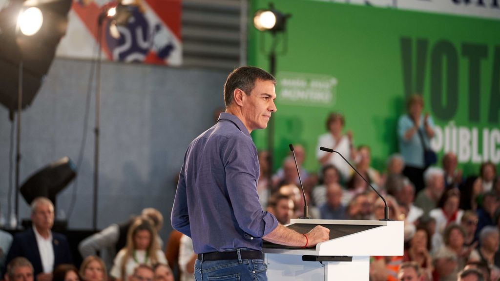 Pedro Sánchez felicita a Juanma Moreno tras su victoria en las elecciones de Andalucía y agradece a María Jesús Montero su “gran campaña”
