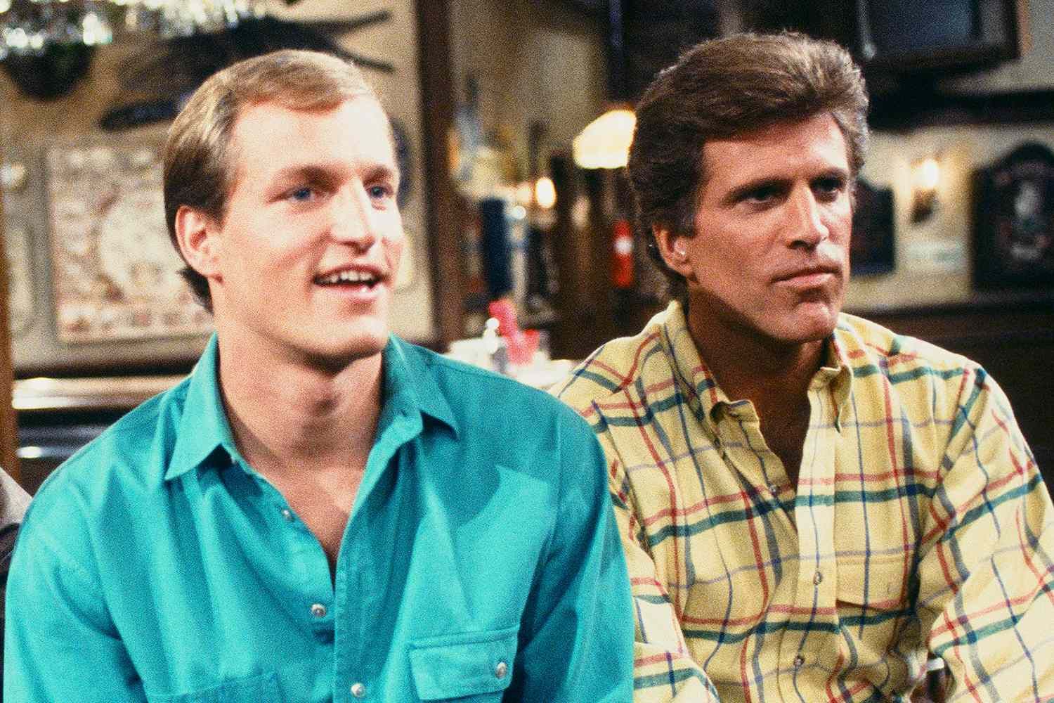 Ted Danson y Woody Harrelson en Cheers