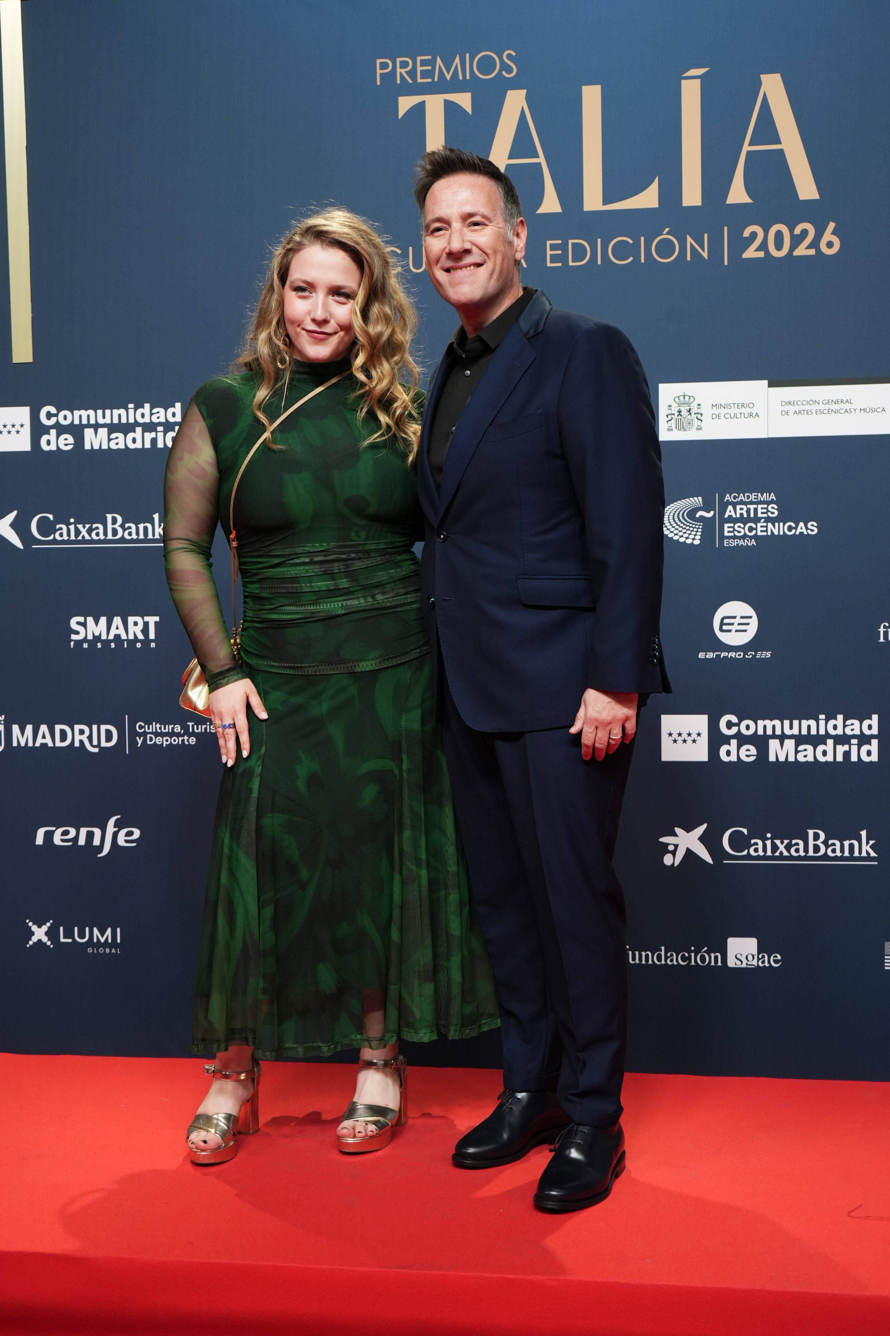 Carlos Latre y su hija Candela, en la alfombra roja de los Premios Talía 2026