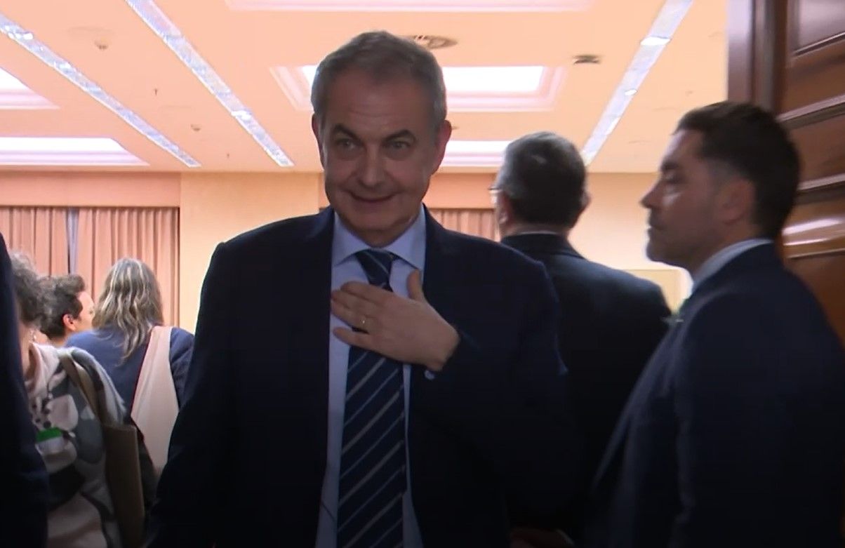 El auto que imputa a Zapatero, al detalle
