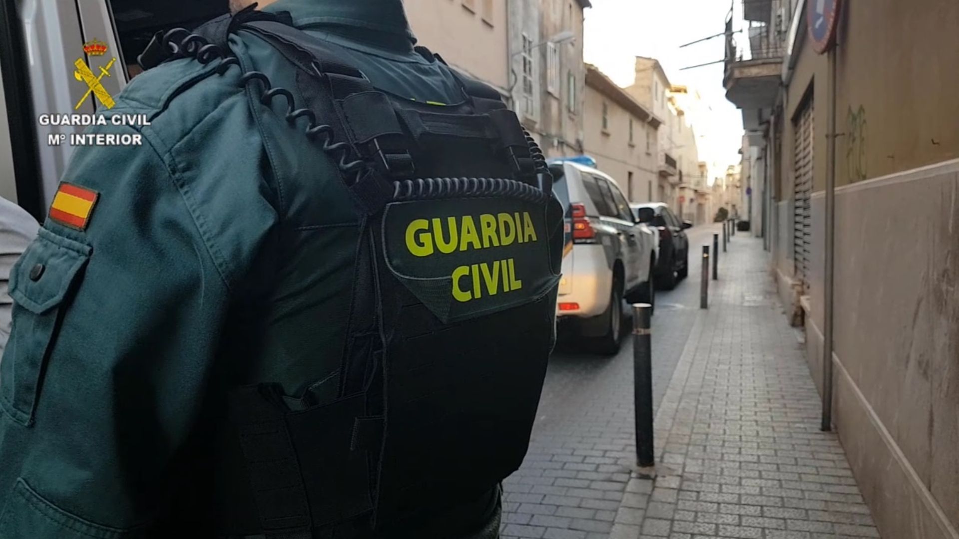 El bebé de siete meses herido grave en el tiroteo en el que un hombre ha matado a sus padres en El Ejido, Almería, es su propio hijo