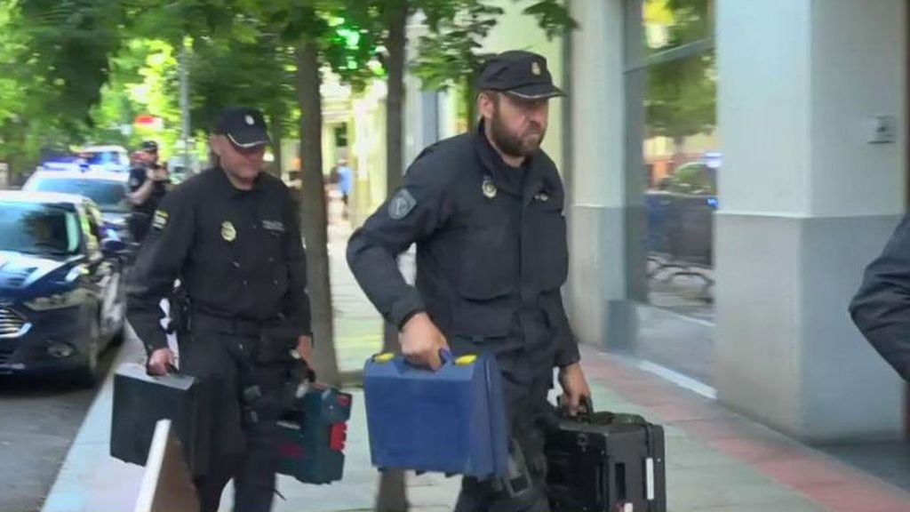 Exclusiva | Primeras imágenes del registro del despacho de Zapatero