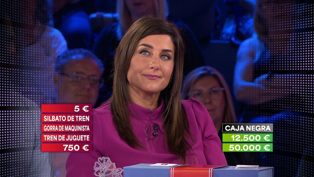 María, de La Rioja, se planta con la caja número 22 en su poder: “Es mi número”