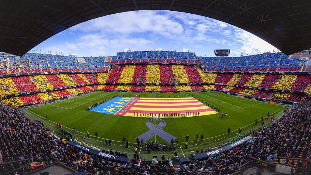 Canción Voces de Valencia en Mestalla