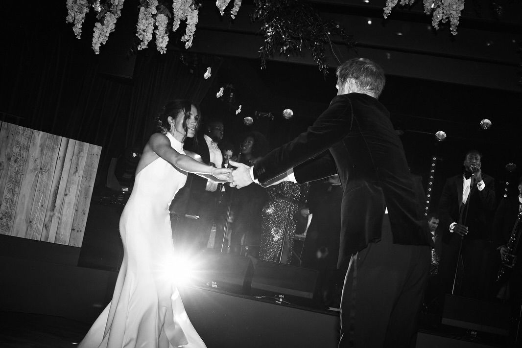 El príncipe Harry y Meghan Markle, en el baile nupcial