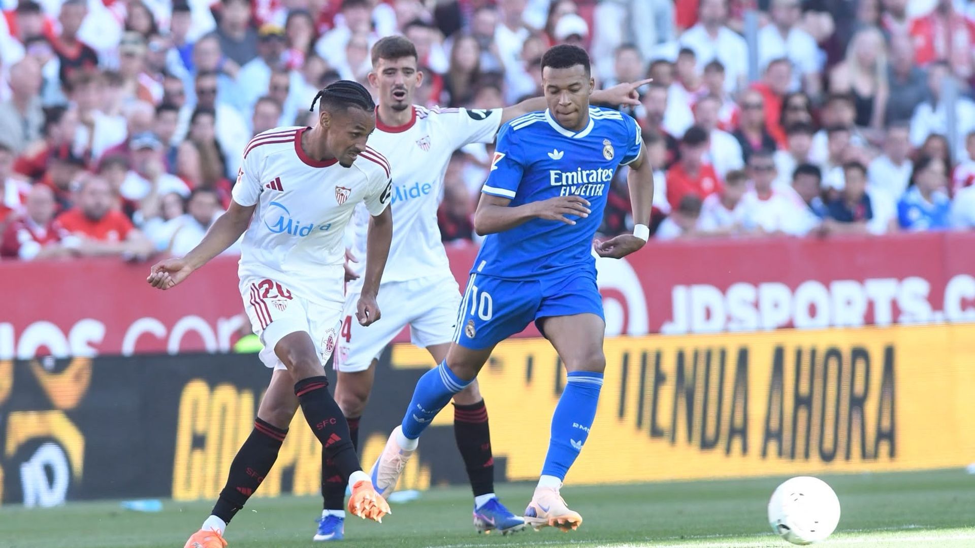 Sow y Mbappé, en el Sevilla-Real Madrid