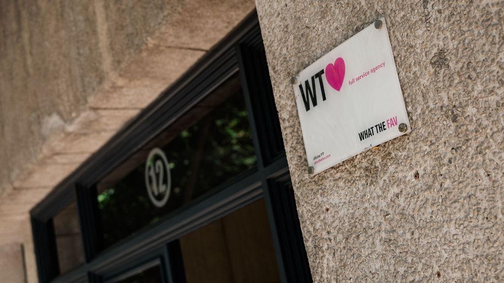 El informe de la UDEF señala que la empresa de las hijas de Rodríguez Zapatero llegó a cobrar casi un millón de euros por informes sin valor técnico
