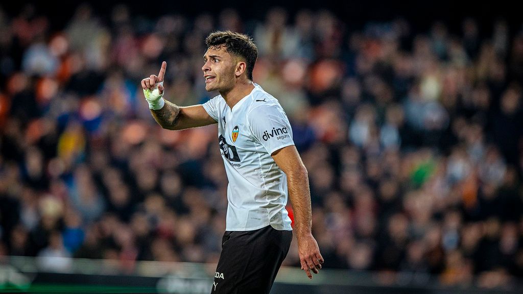 Hugo Duro espera al Barça con el cuchillo entre los dientes
