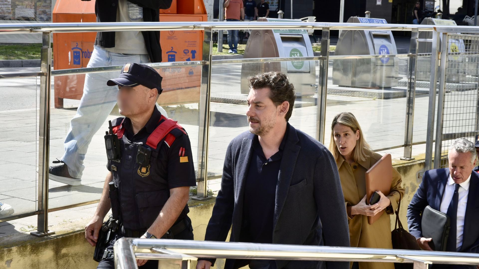 Jonathan Andic pedirá declarar de nuevo para rebatir las "graves imprecisiones" de los informes de los Mossos Jonathan Andic pedirá declarar de nuevo para rebatir las "graves imprecisiones" de los informes de los Mossos
