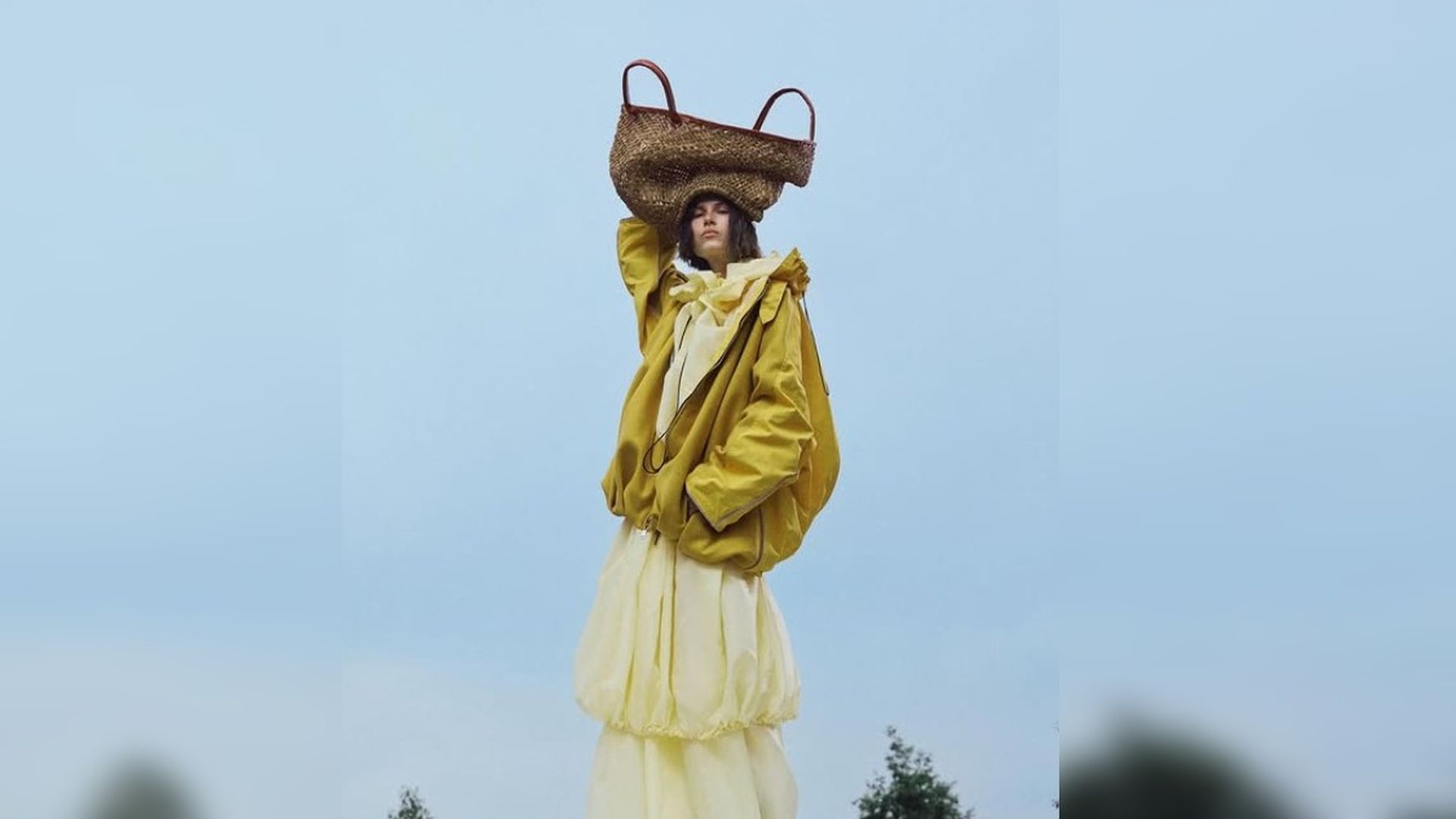 Uno de los diseños de la gallega María Alborés, presentado en su trabajo de fin de Master de Moda Uno de los diseños de la gallega María Alborés, presentado en su trabajo de fin de Master de Moda