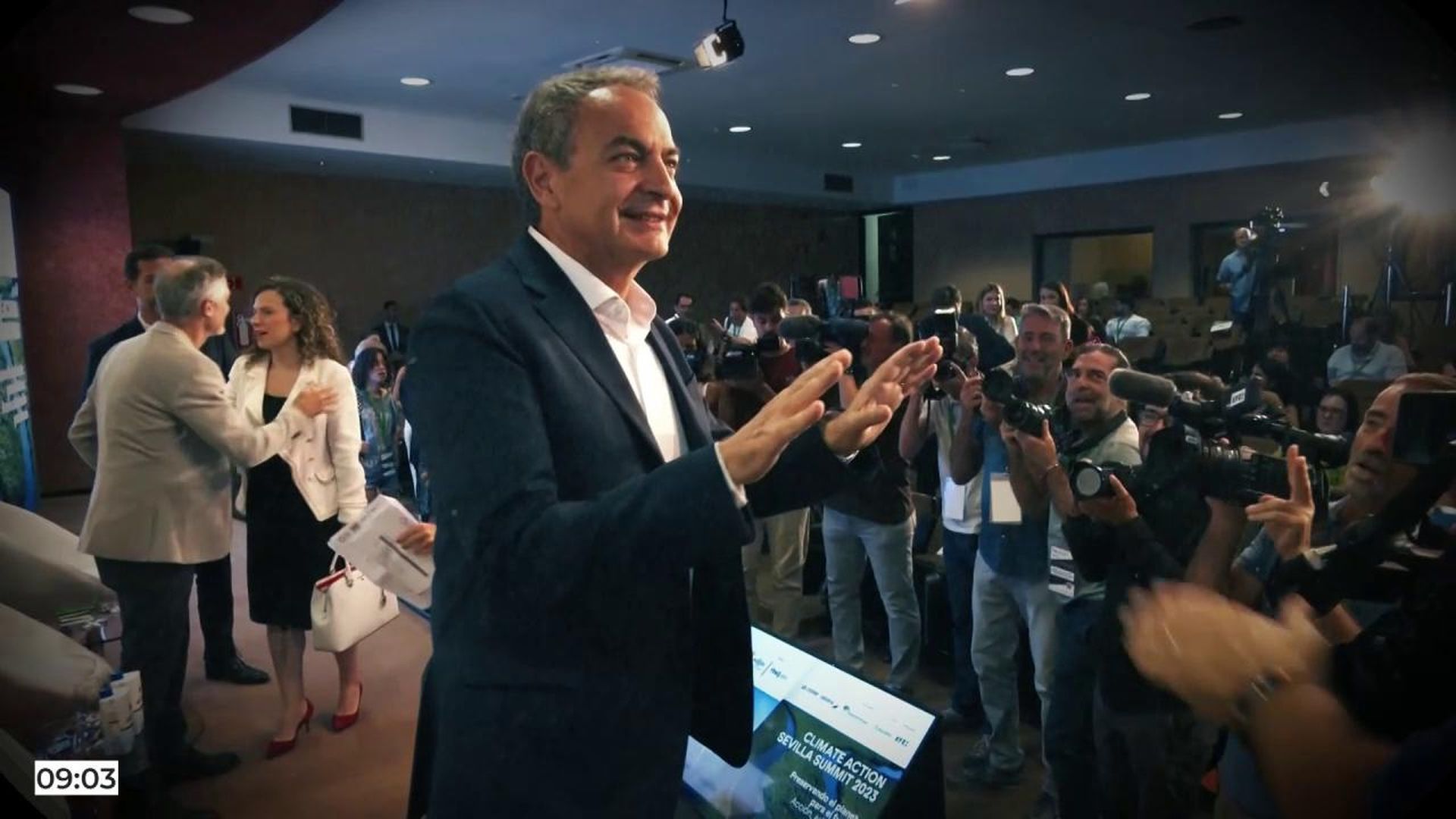 Ana Rosa, de Zapatero: "El héroe del PSOE tenía los pies de fango"