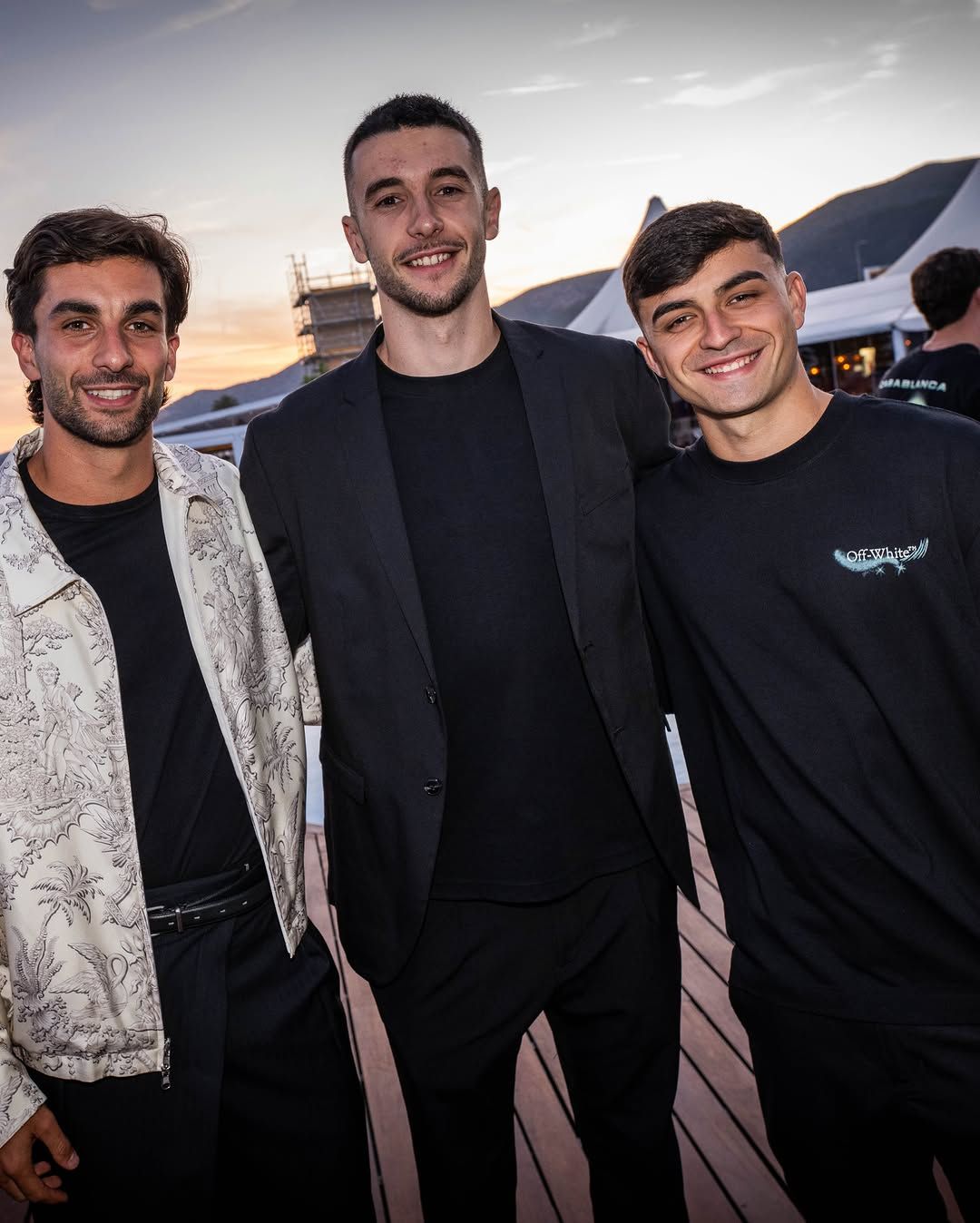 Ferrán Torres, Joan García y Pedri, en la cena de celebración del Barcelona