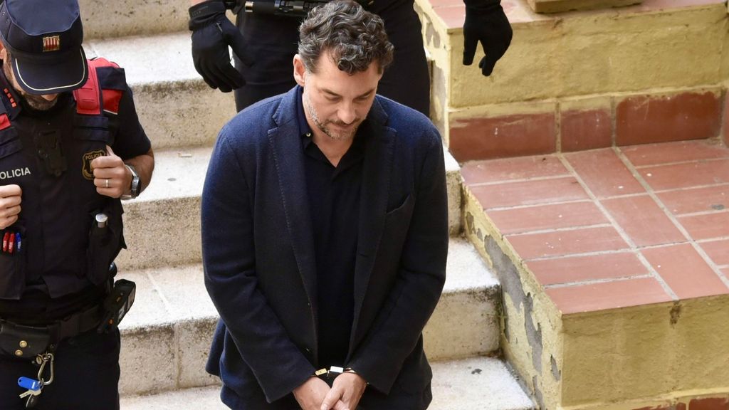 Jonathan Andic entregó a los investigadores un móvil nuevo sin los mensajes de WhatsApp anteriores a la muerte de su padre