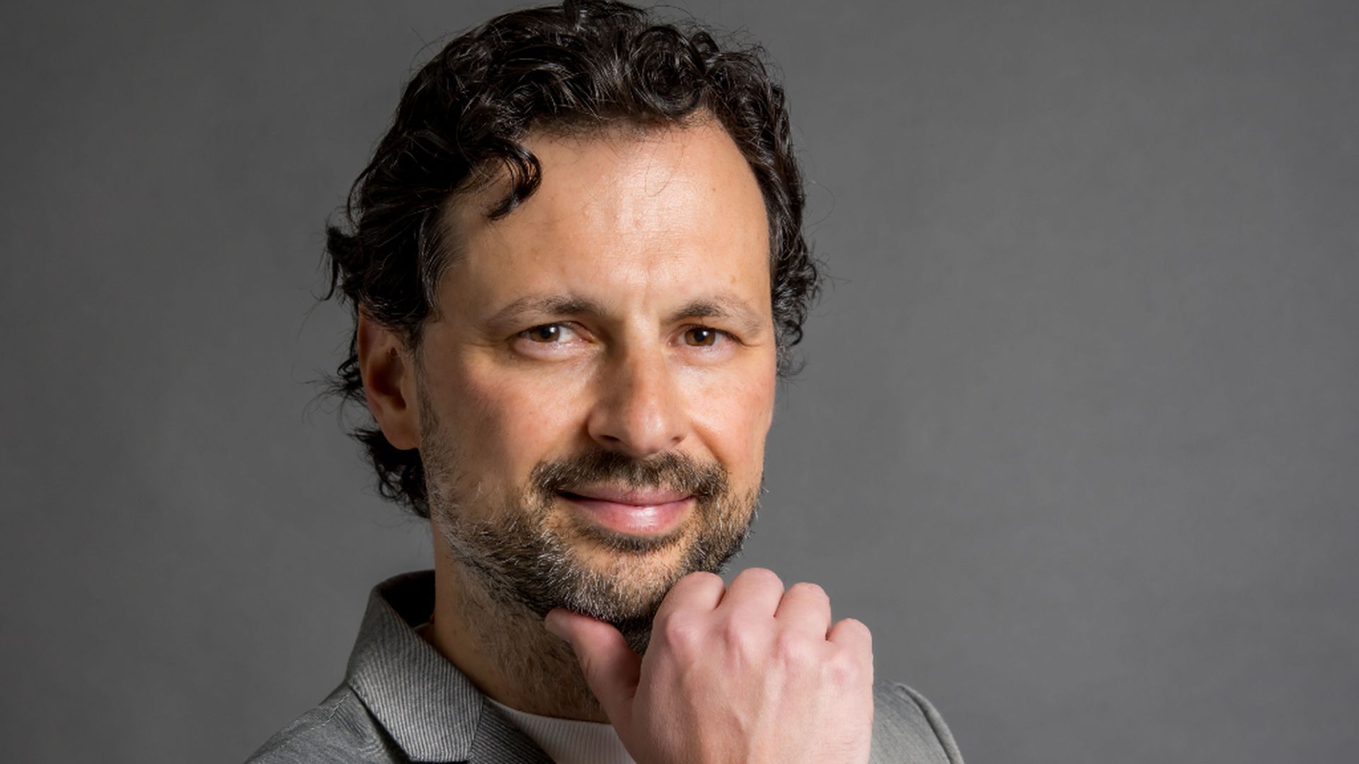 Kike Clavería, experto en Feng Shui. Kike Clavería, experto en Feng Shui.