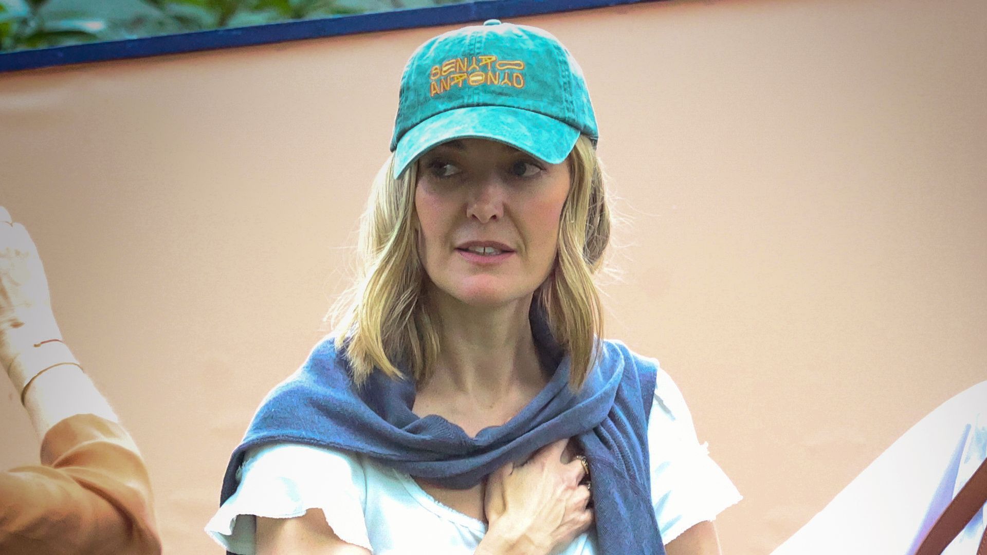Marta Ortega, con la gorra de la colección Benito Antonio