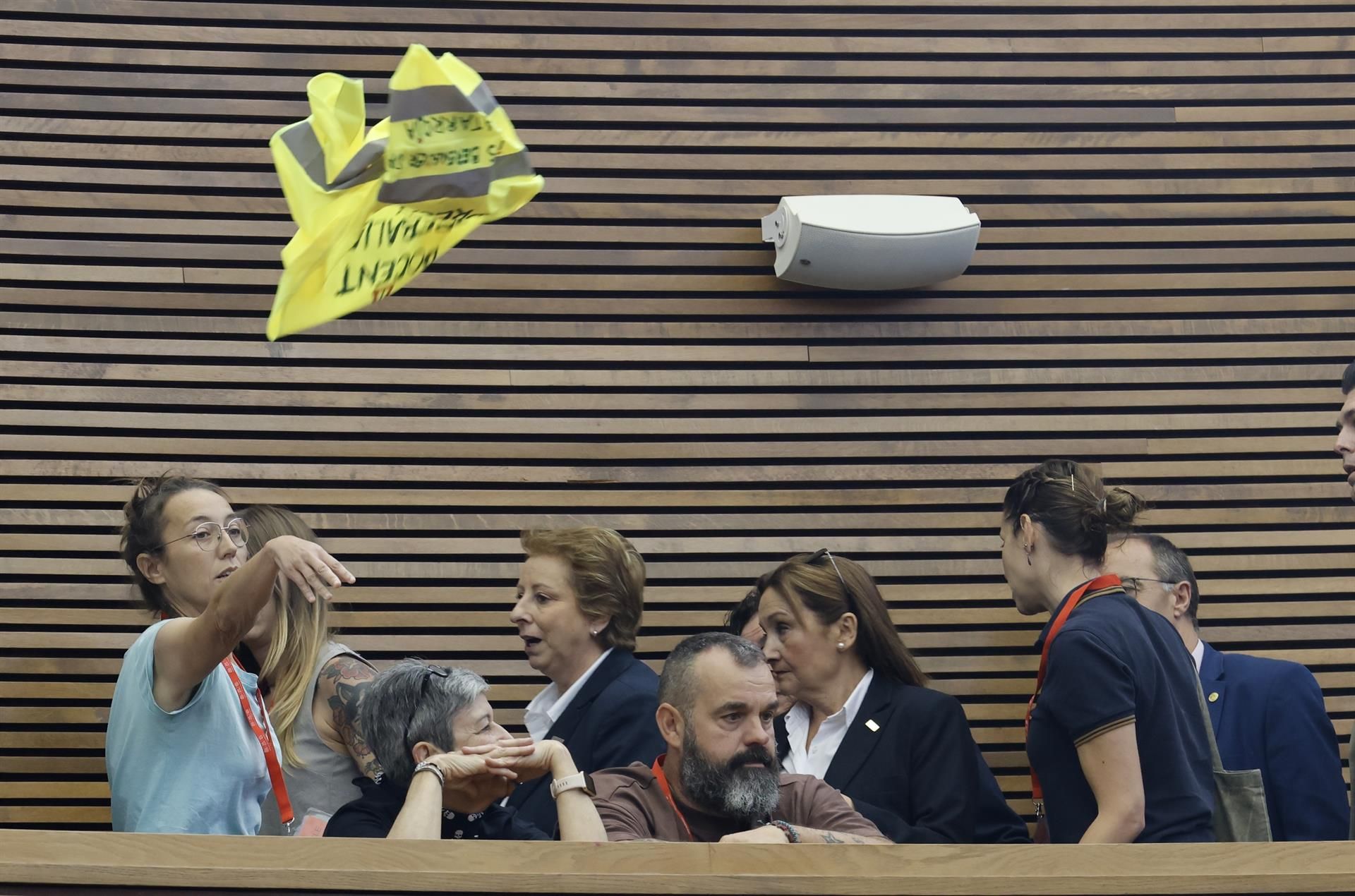 Protesta de profesoras en Les Corts