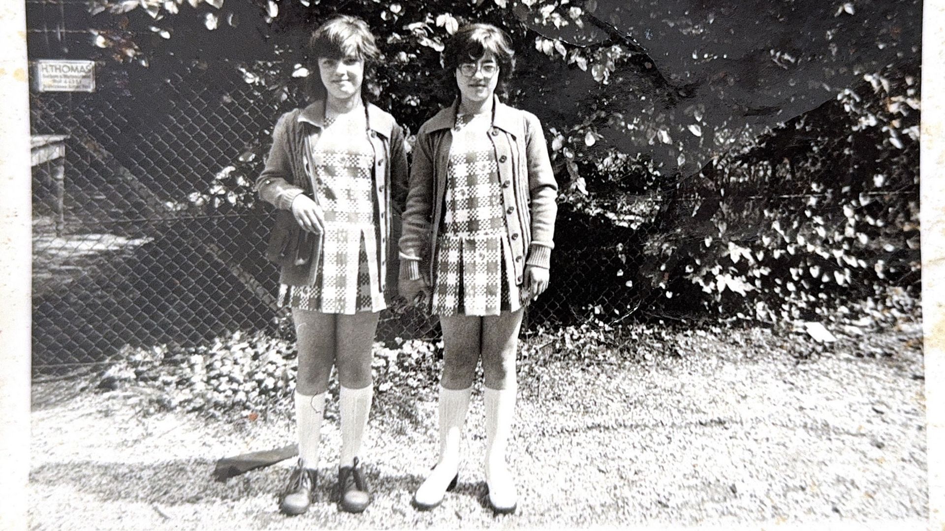 Teresa Álvarez y su hermana Modesta Teresa Álvarez y su hermana Modesta