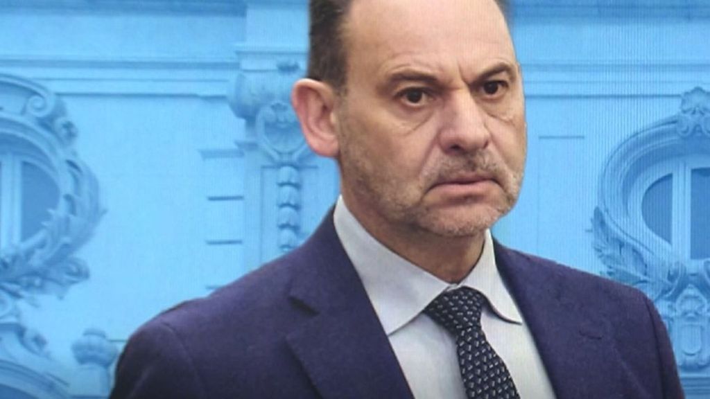 Ábalos dice que avisó a Sánchez contra el rescate de Plus Ultra y señala a Zapatero, que le puenteó