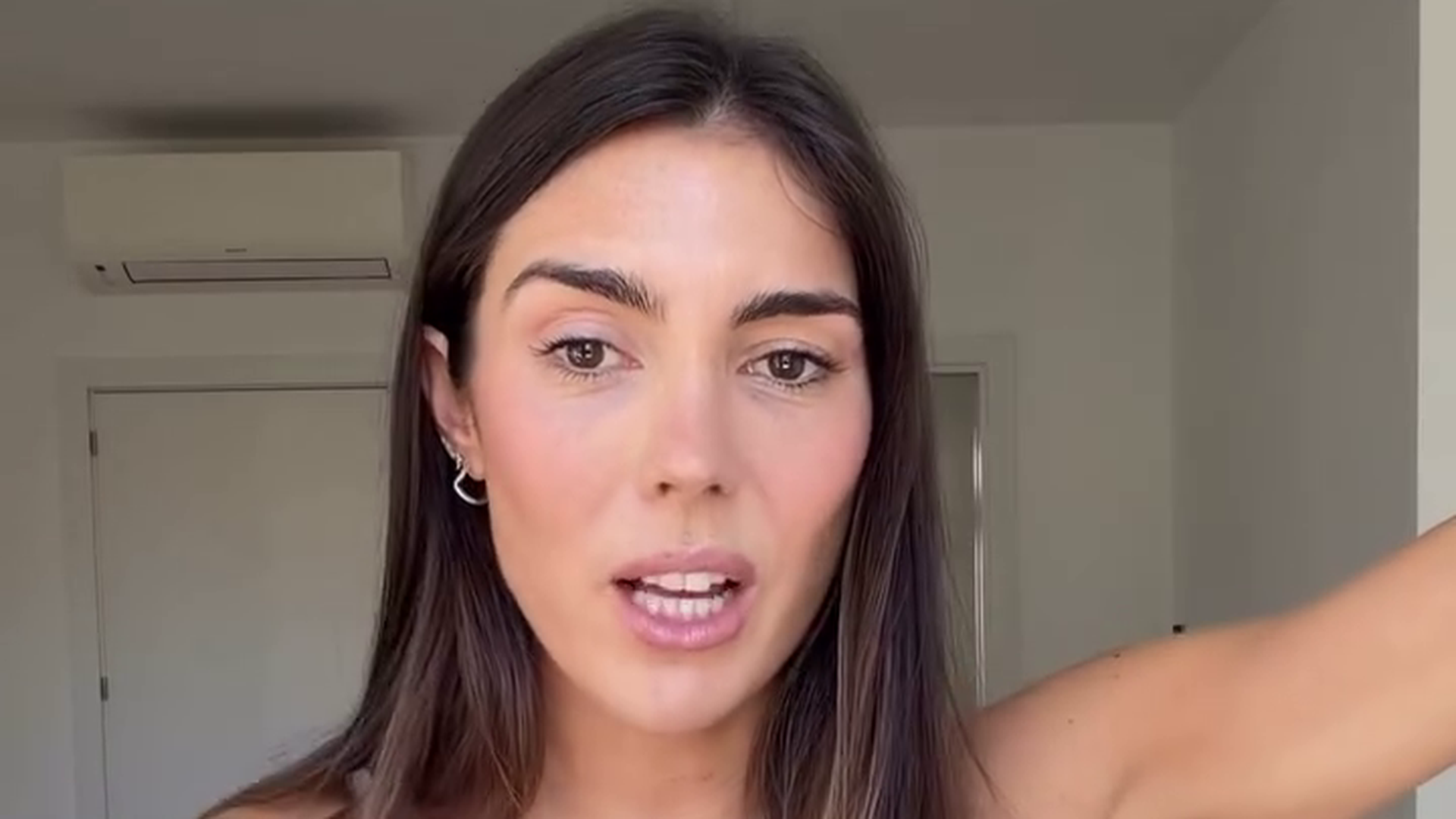 Anna Ferrer Padilla responde a las críticas por hacer tantas despedidas de soltera