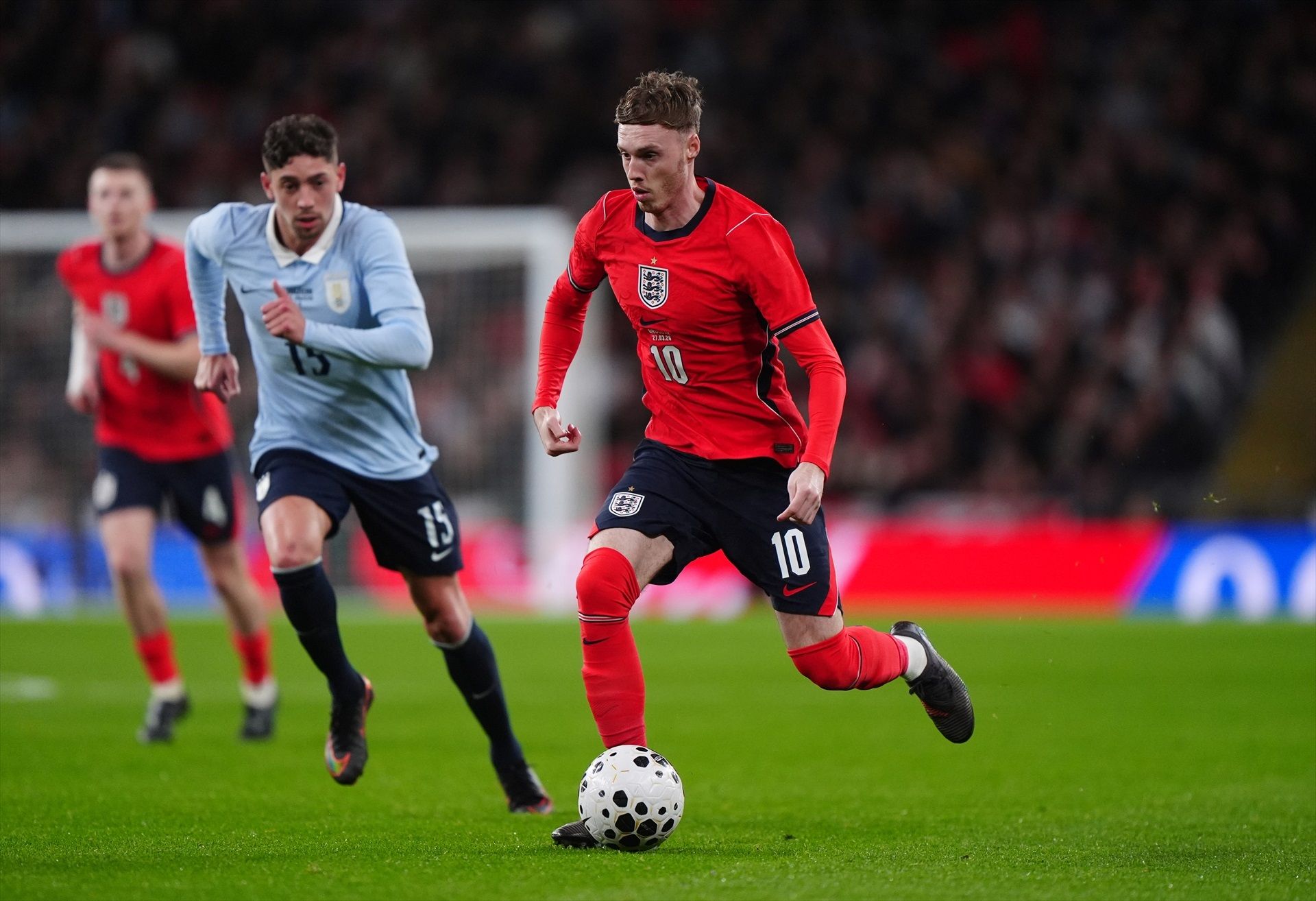 Cole Palmer durante un partido con Inglaterra