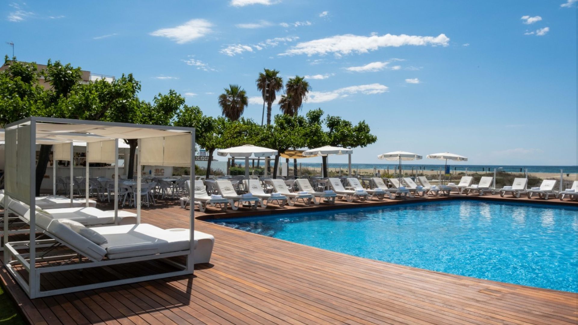 El exclusivo restaurante Casanova Beach Club