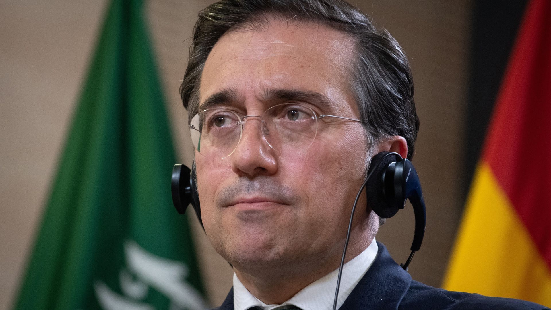 El ministro de Asuntos Exteriores, Unión Europea y Cooperación, José Manuel Albares, y el ministro de Asuntos Exteriores de Arabia Saudí, ofrecen una declaración conjunta ante los medios de comunicación tras su encuentro, a 13 de mayo de 2026, en Madrid ( El ministro de Asuntos Exteriores, Unión Europea y Cooperación, José Manuel Albares, y el ministro de Asuntos Exteriores de Arabia Saudí, ofrecen una declaración conjunta ante los medios de comunicación tras su encuentro, a 13 de mayo de 2026, en Madrid (