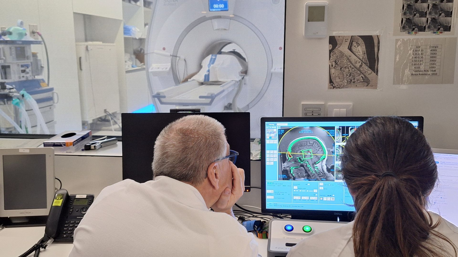 El tratamiento es con ultrasonidos focalizados de alta intensidad